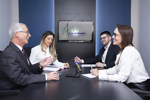 Escritório Andrade Madeira Advogados Associados